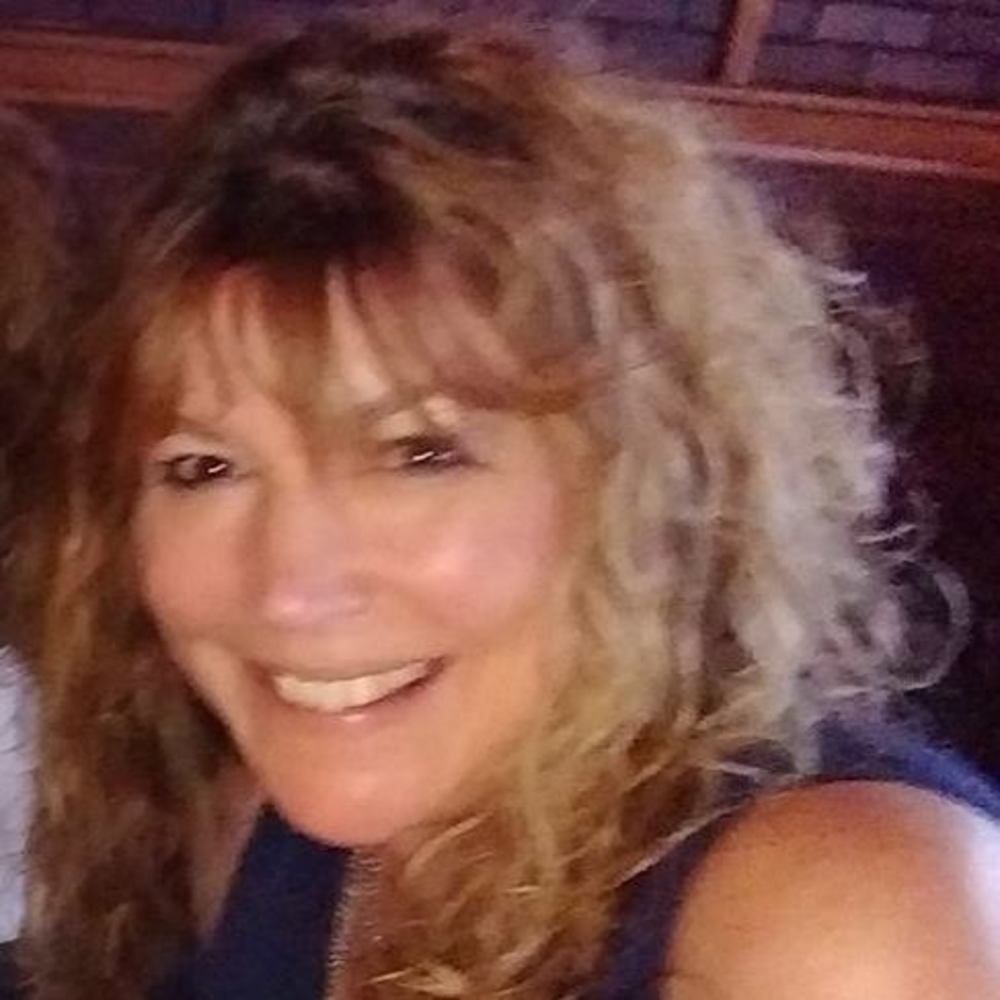 Meet your Posher, Melanie